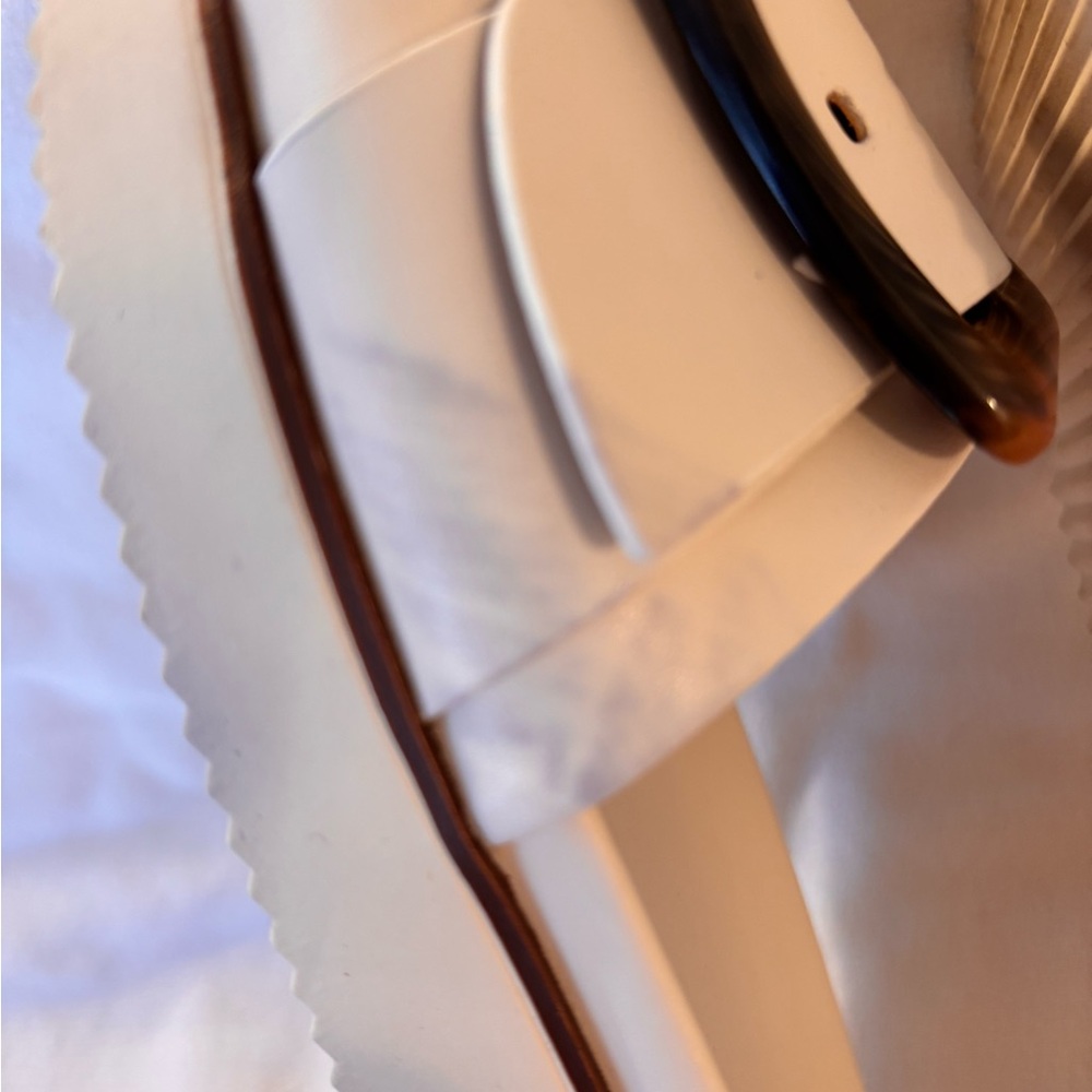 Dolce Vita Caster slide sandals in ivory with a tortoise-shell buckle - Picture 6 of 13